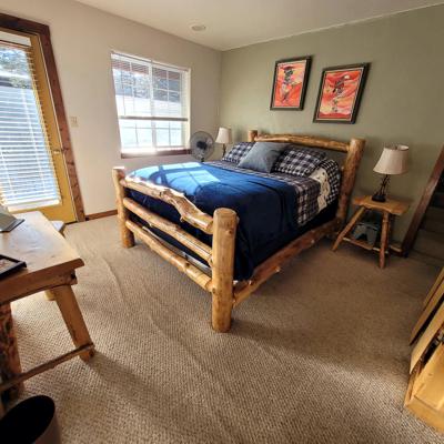 Room 4 at Cucharas River Bed and Breakfast